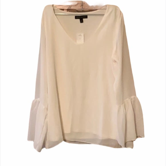 Banana Republic Tops - Banana Republic Cream bell sleeve blouse